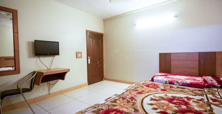 Fabexpress Alpine Hotel อัครา ภายนอก รูปภาพ